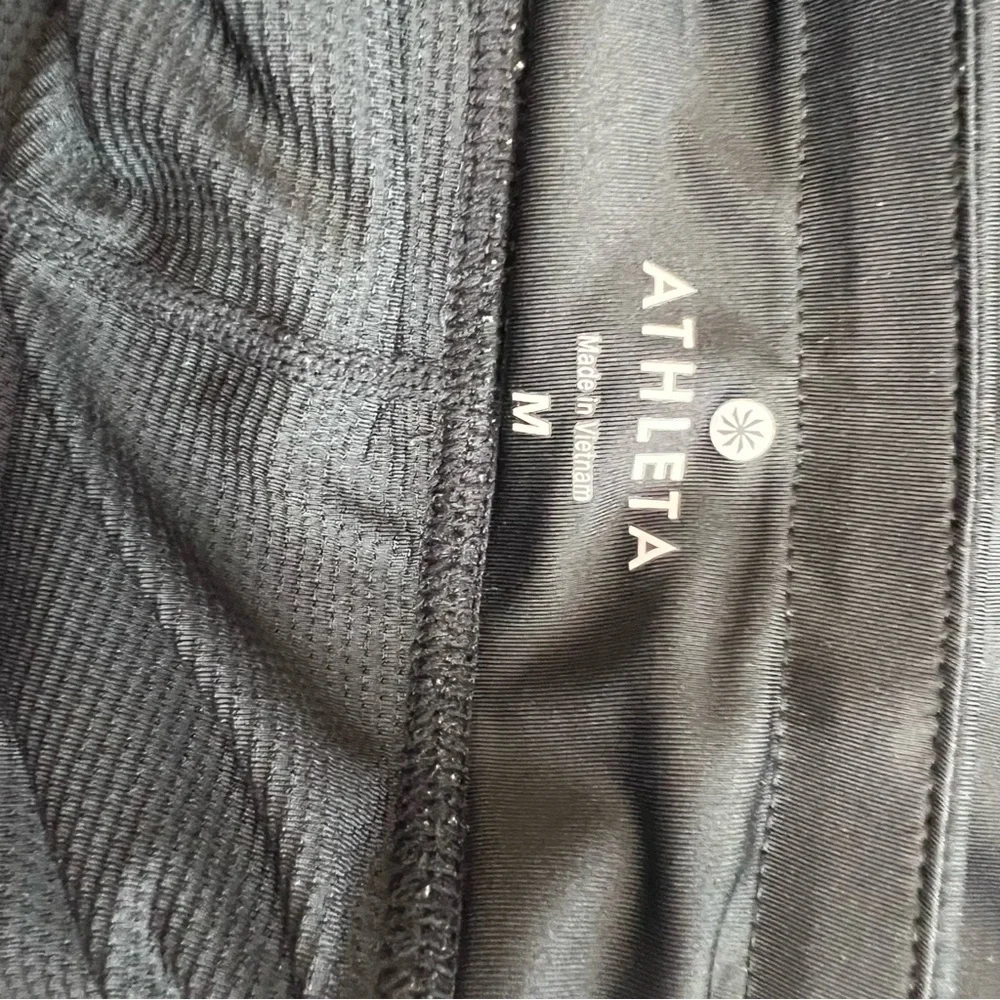 Athleta bustle black